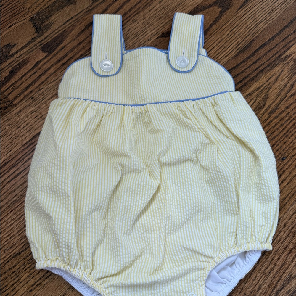 The Beaufort Bonnet Company Yellow and Blue Seersucker Bubble